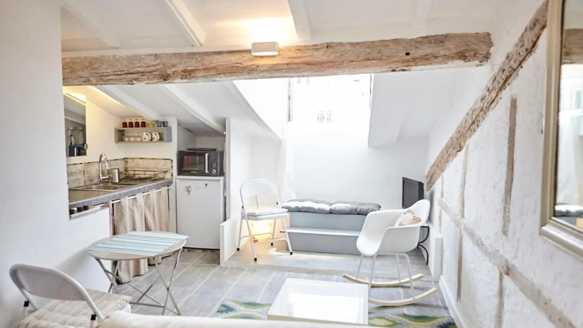 Apartment Studio Cote Blanche - Welkeys Nice