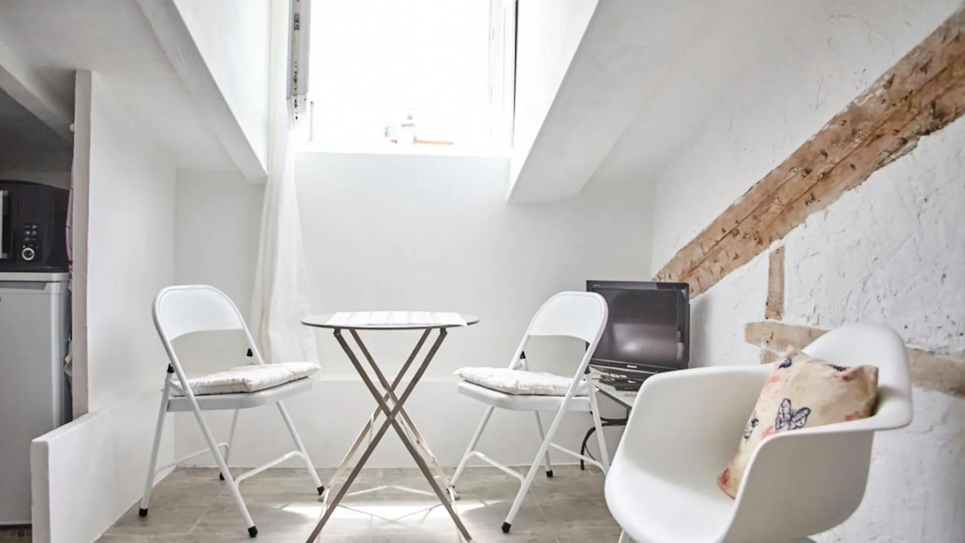 Studio Cote Blanche - Welkeys Nice Apartment