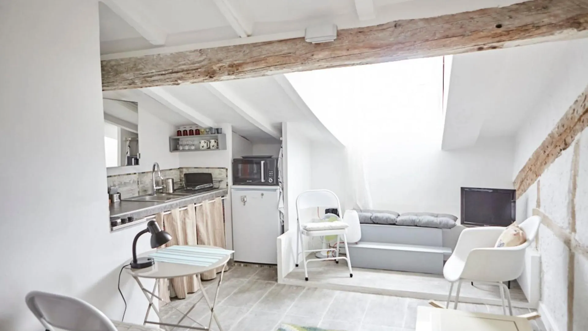 Studio Cote Blanche - Welkeys contacts
